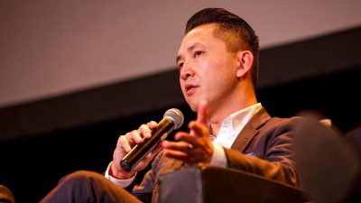 Photo of Viet Thanh Nguyen, author of The Refugees